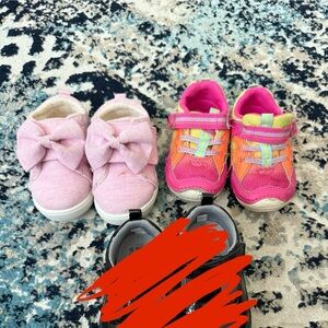 Toddler girls size 5 sneaker bundle